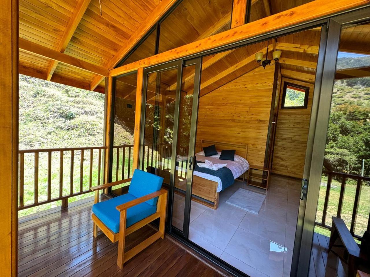 Entre Arboles Lodge Сан-Херардо-де-Дота Екстер'єр фото